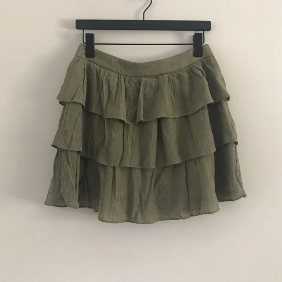 Lulus | Don’t Shed A Tier Sage Green Ruffled Mini Skirt | Medium - Picture 8 of 13